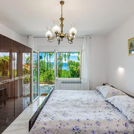Apartment Lichtdurchflutetes Nur 500 Meter Zum Mit Traumhafter Terrasse