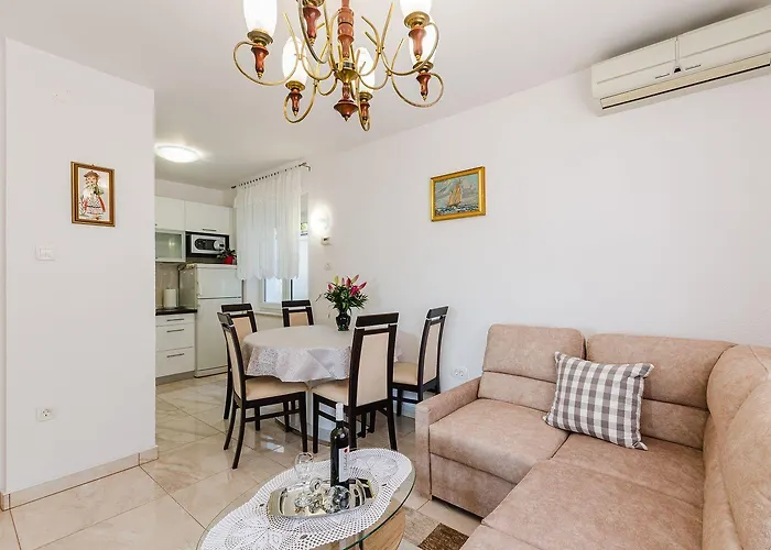 Lichtdurchflutetes Nur 500 Meter Zum Mit Traumhafter Terrasse Apartament *