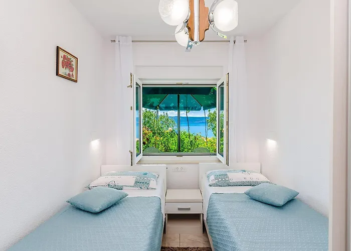 Apartament Lichtdurchflutetes Nur 500 Meter Zum Mit Traumhafter Terrasse Povile