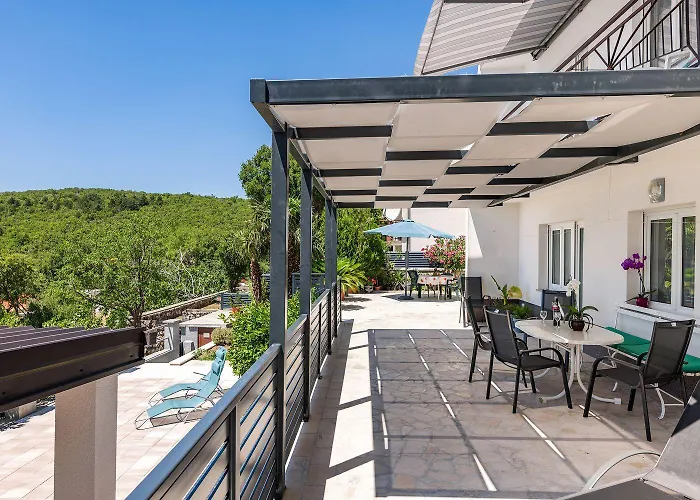 Lichtdurchflutetes Nur 500 Meter Zum Mit Traumhafter Terrasse *